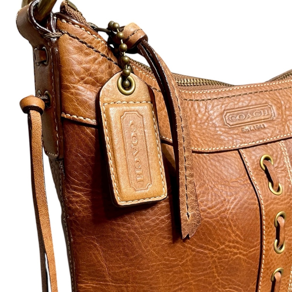 Coach Chelsea Sonoma 10399 Shoulder Bag Full-Zip Whipstitch Accenting - Picture 5 of 12